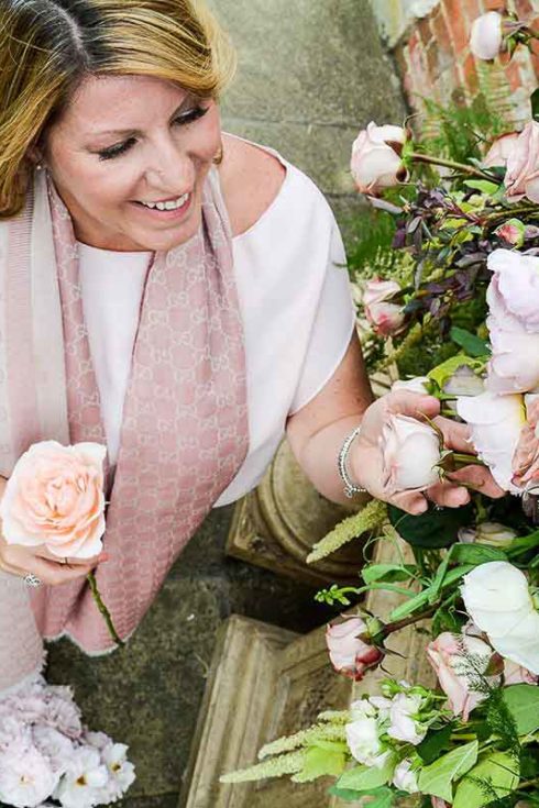 Paula Rooney is a respected businesswoman, artist and an award-winning floral designer for a range of discernible clients around the world. Click to read.