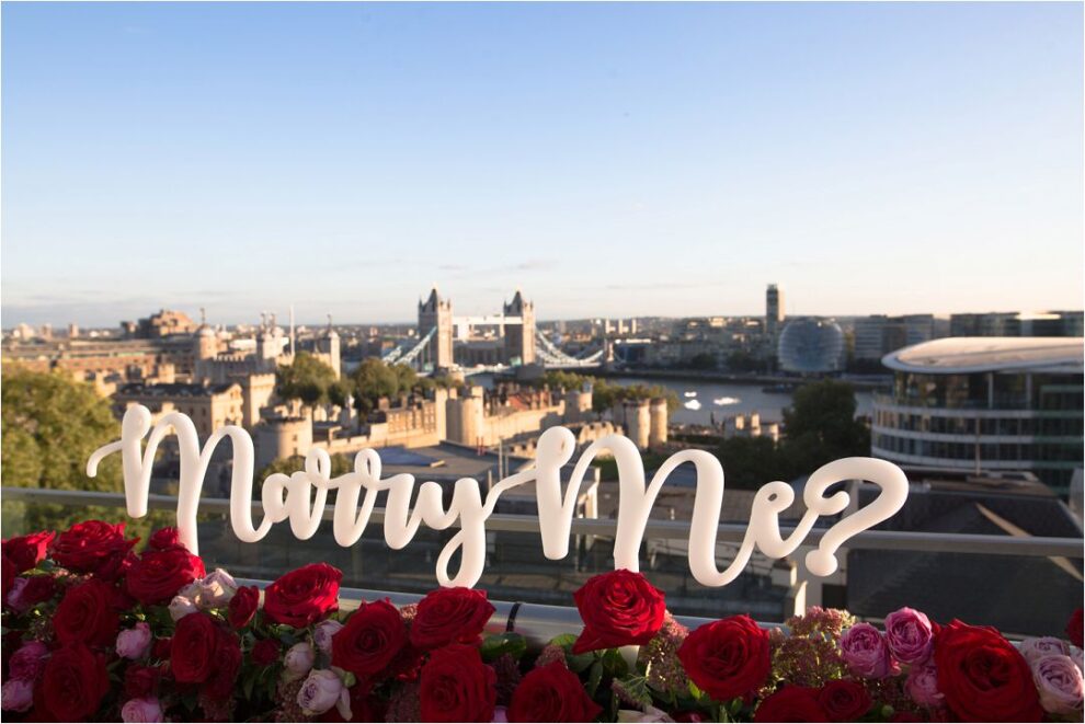 Marry me proposal in London