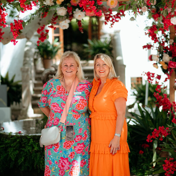 Jardines de Alfabia Wedding Mallorca Violeta Minnick Photography Paula Rooney Floral Designer